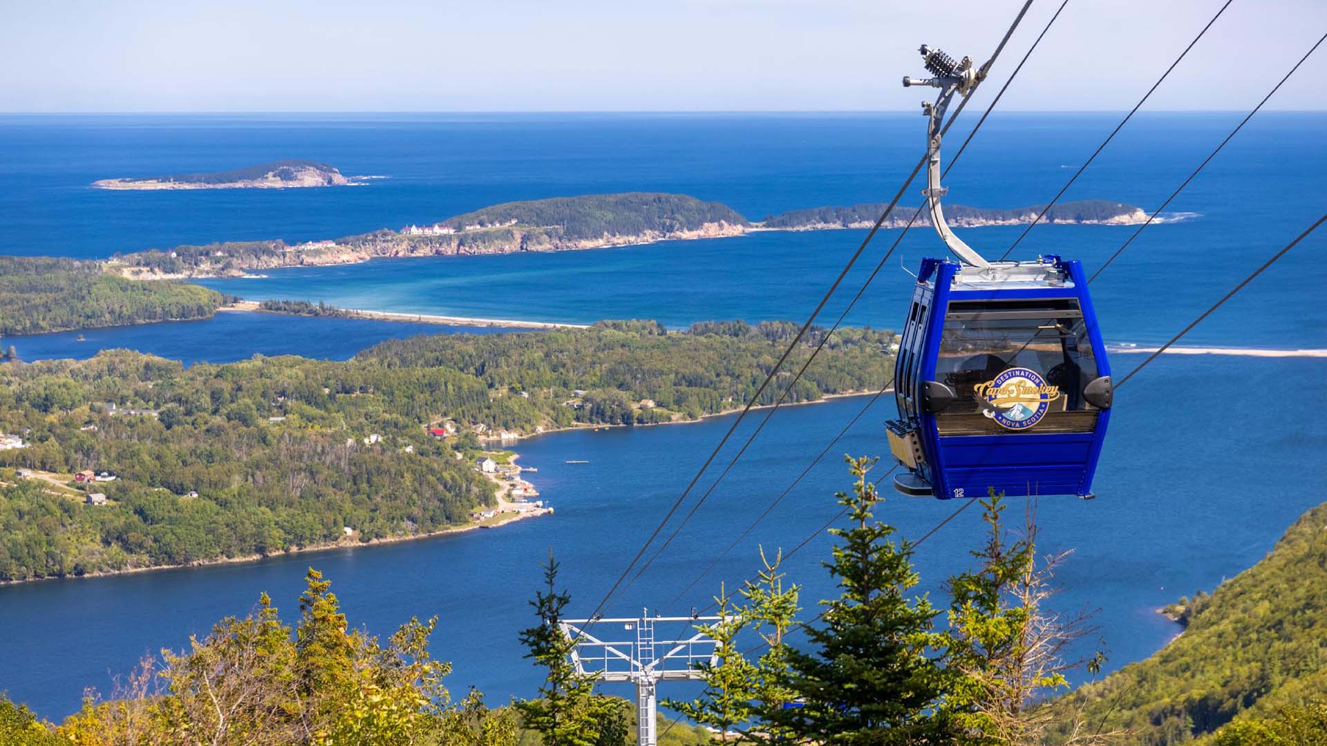 ski cape smokey